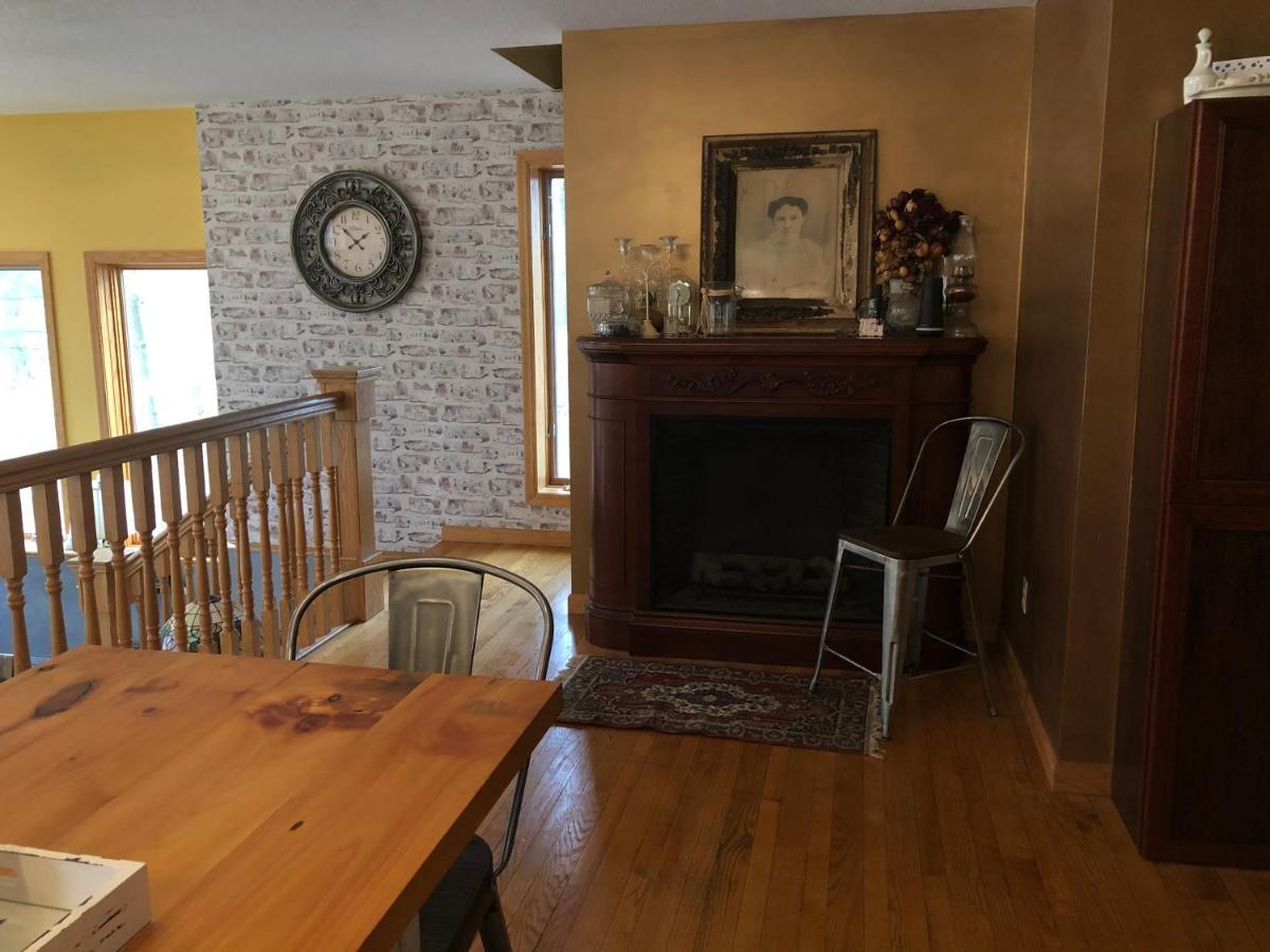 Bed And Breakfast Suite At The Wooded Retreat Pine City エクステリア 写真