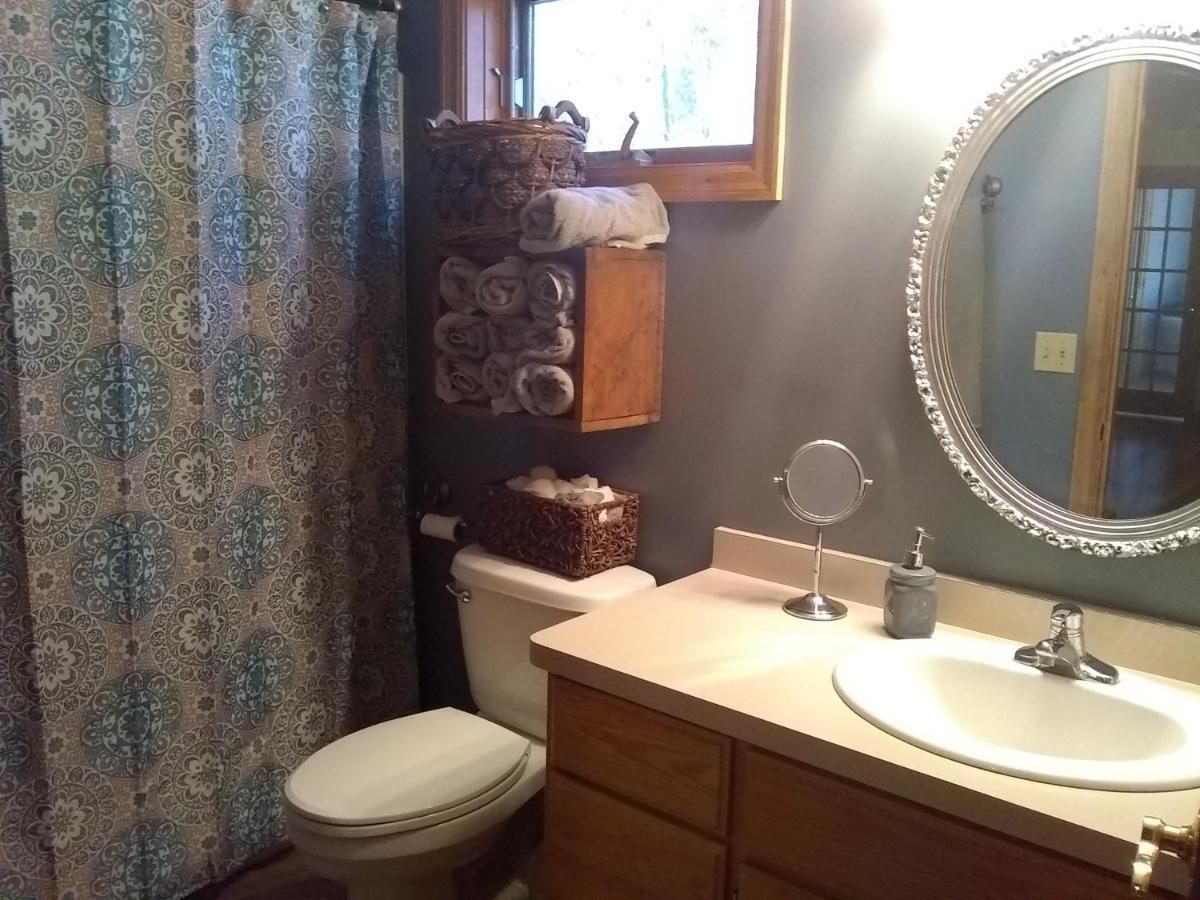 Bed And Breakfast Suite At The Wooded Retreat Pine City 部屋 写真