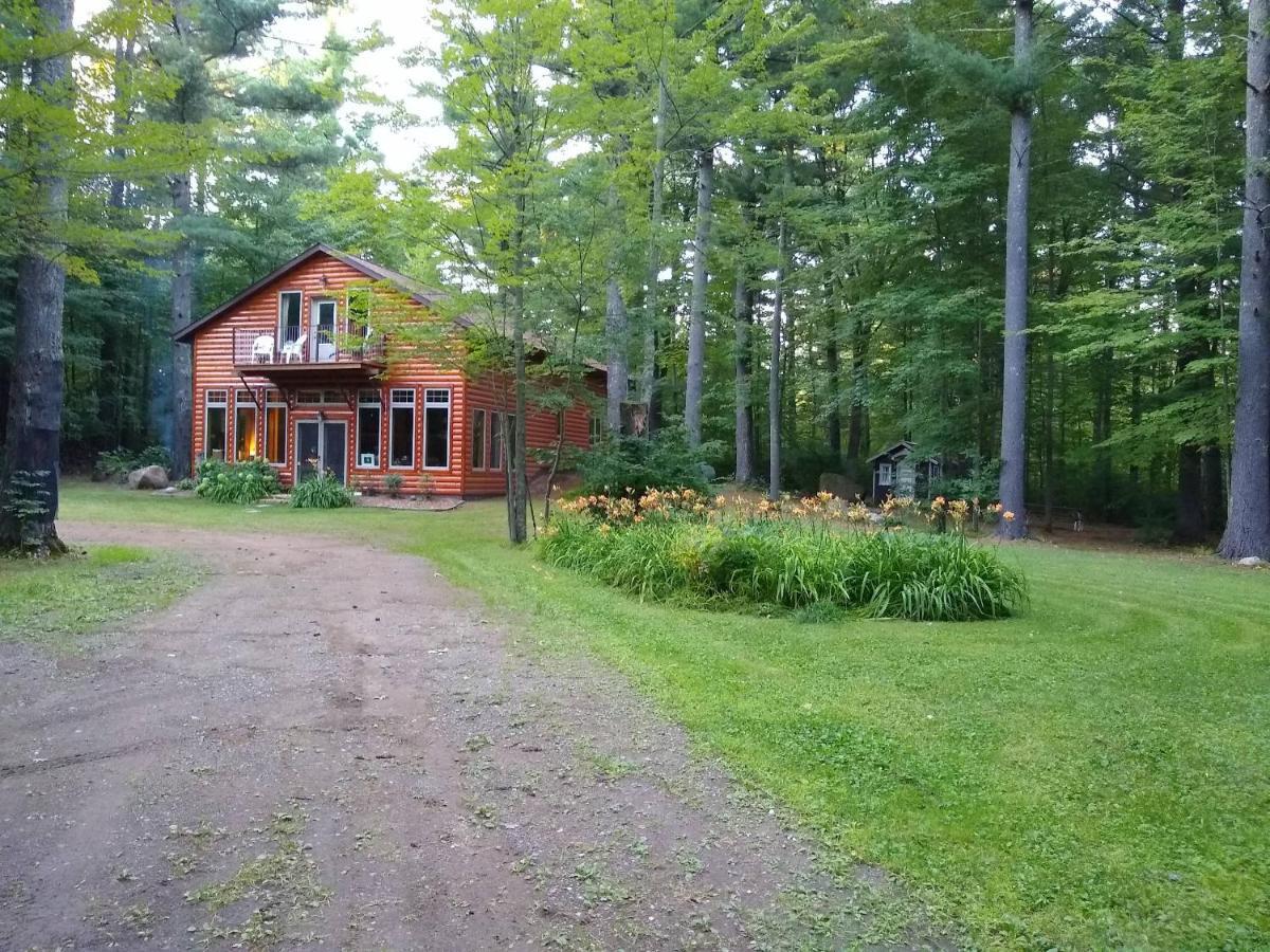 Bed And Breakfast Suite At The Wooded Retreat Pine City エクステリア 写真